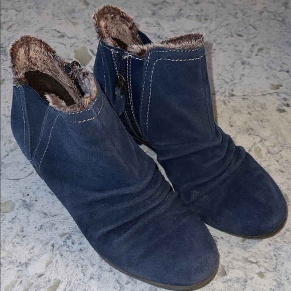Sporto blue suede fur-lined bootie size 8.5 - Picture 1 of 6